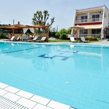 Naturist Angel Nudist Club - Adults Only Hotel Paradeísion