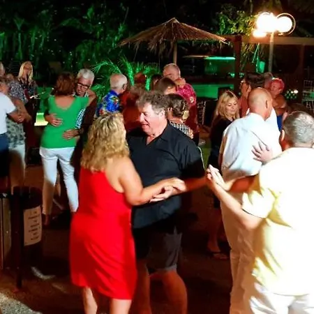 Hotel Naturist Angel Nudist Club - Adults Only 3*