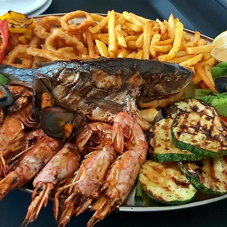 Naturist Angel Nudist Club - Adults Only Hotel Paradeísion