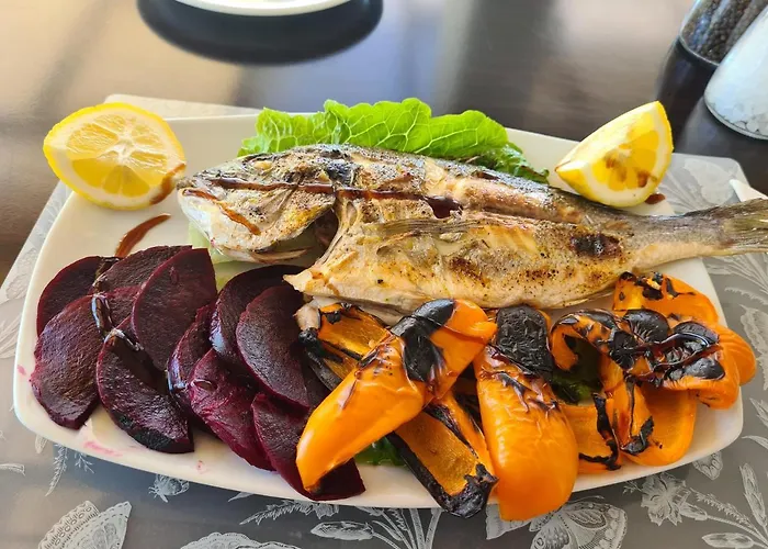 호텔 Naturist Angel Nudist Club - Adults Only 3*