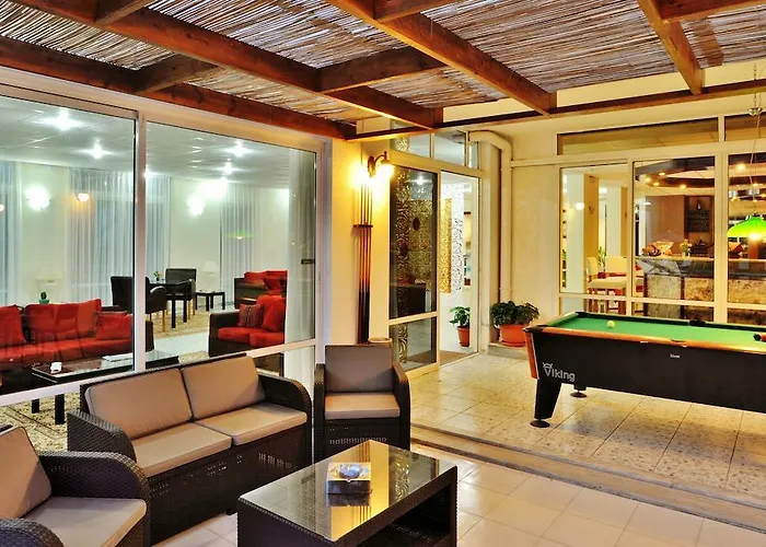 Hotel Naturist Angel Nudist Club - Adults Only Paradeísion