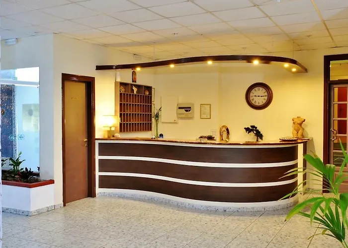 Hotel Naturist Angel Nudist Club - Adults Only