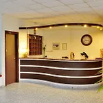 فندق Naturist Angel Nudist Club - Adults Only