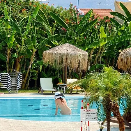 Hotell Naturist Angel Nudist Club - Adults Only Paradeísion