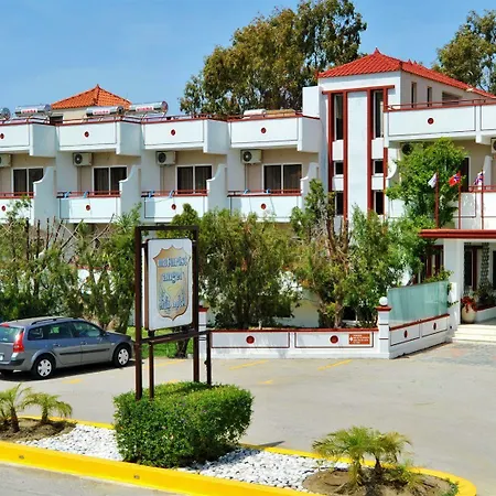 Hotel Naturist Angel Nudist Club - Adults Only Paradeísion