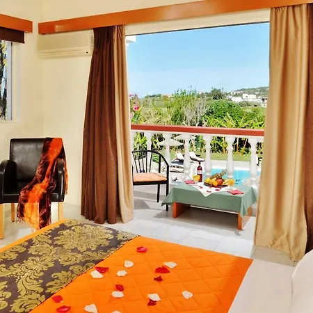 Naturist Angel Nudist Club - Adults Only Paradeísion