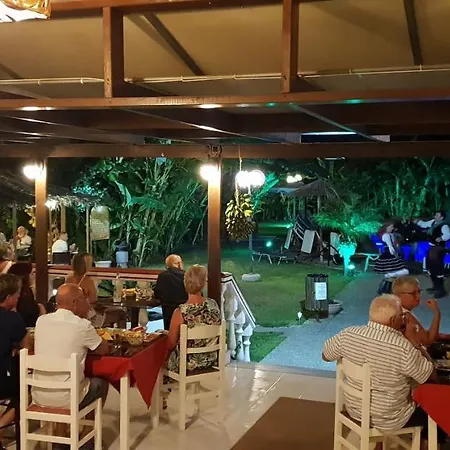 Hotell Naturist Angel Nudist Club - Adults Only